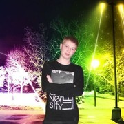 Mo0nLigHt * on My World.